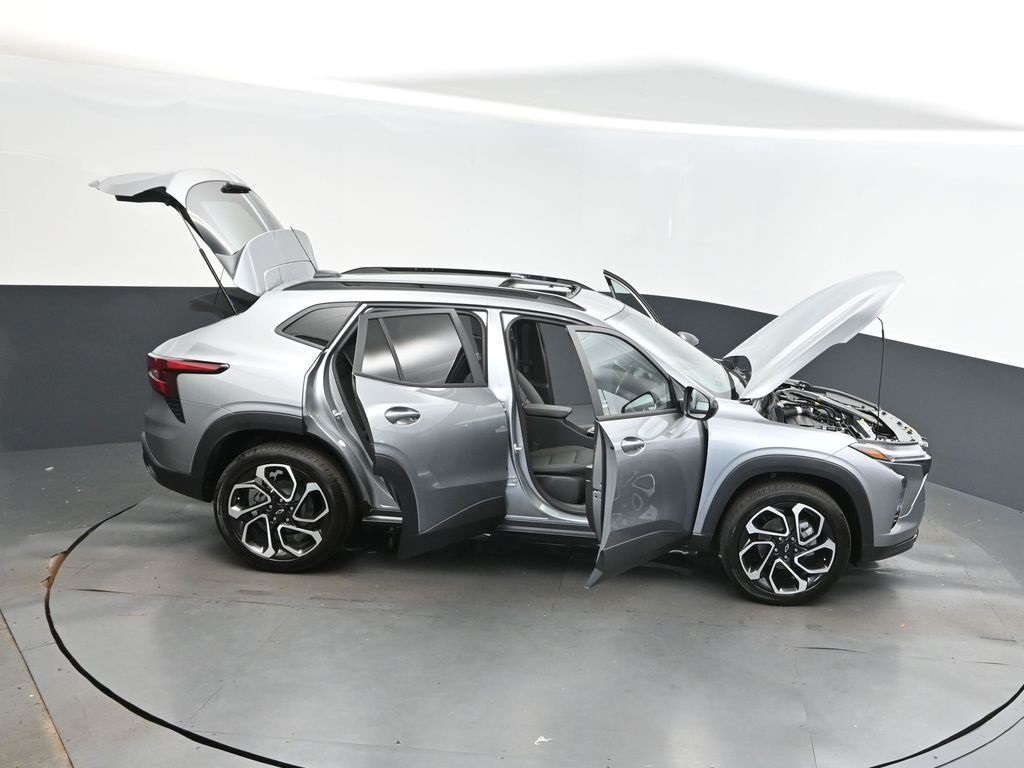 2025 Sterling Chevrolet Trax 2RS FWD SUV