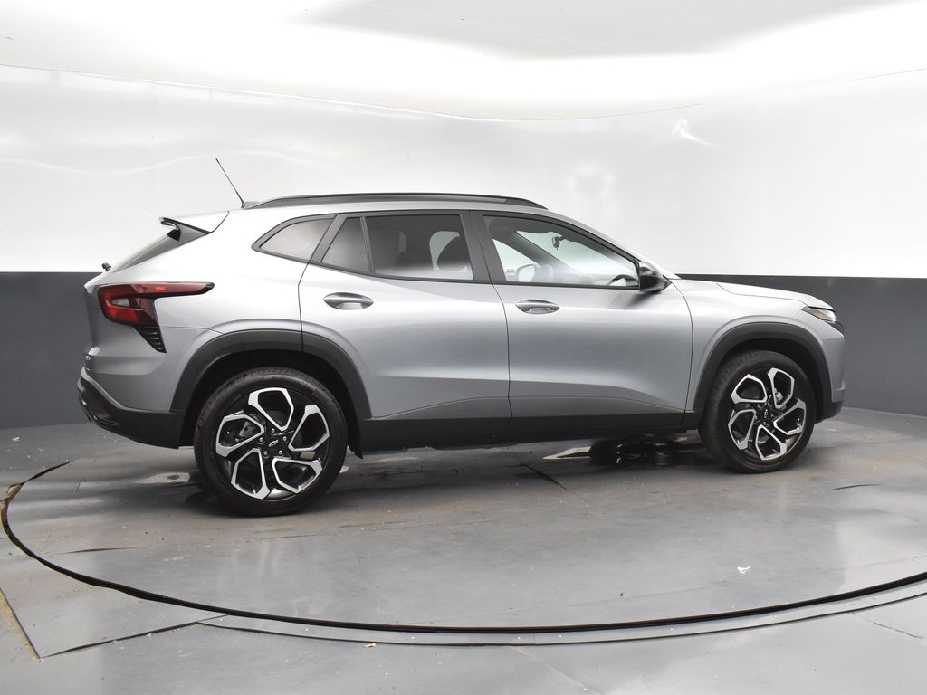 2025 Sterling Chevrolet Trax 2RS FWD SUV