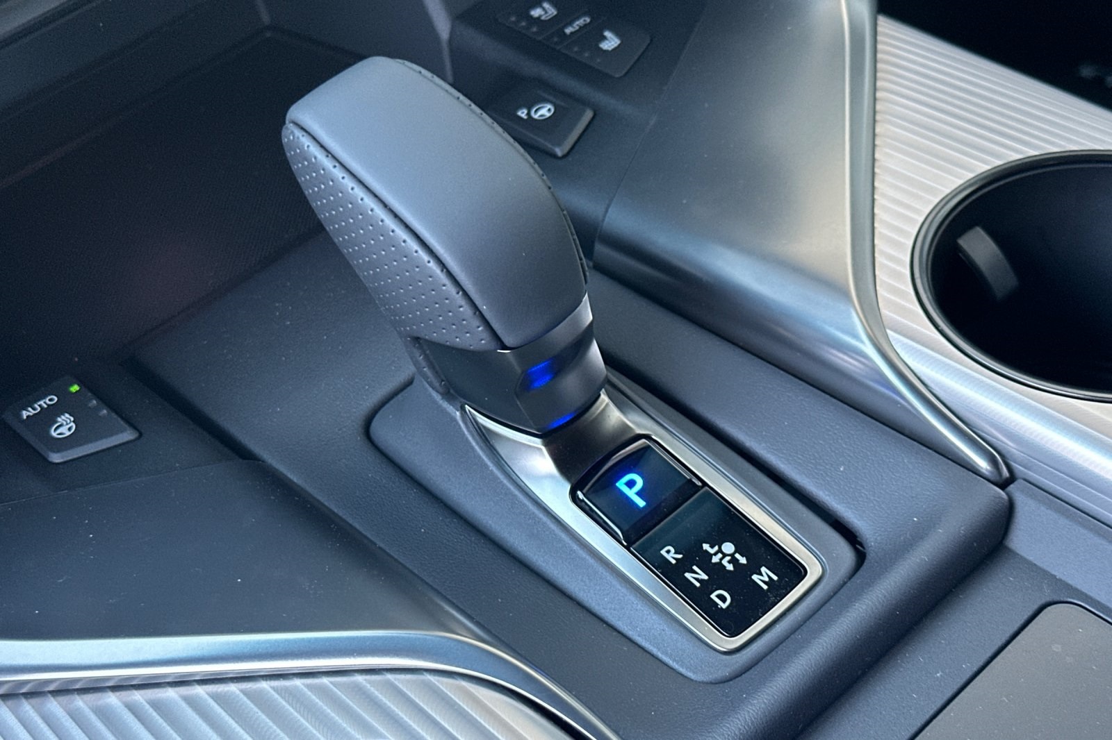 2025 Lexus LX F SPORT Handling photo 18