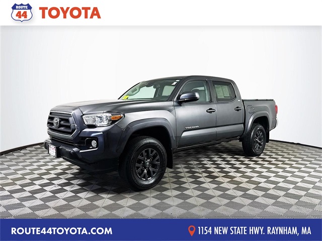 2020 Toyota Tacoma SR5's photo