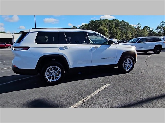 New 2025 Jeep Grand Cherokee L Laredo X 4x4 (25756403) for sale in