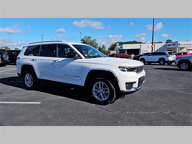 New 2025 Jeep Grand Cherokee L Laredo X 4x4 (25756403) for sale in