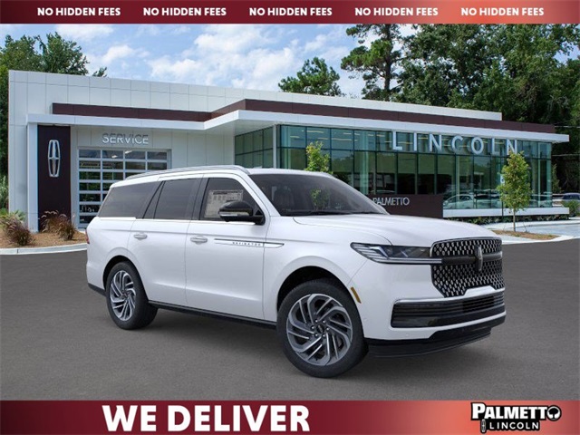 new 2025 Lincoln Navigator car, priced at $101,340
