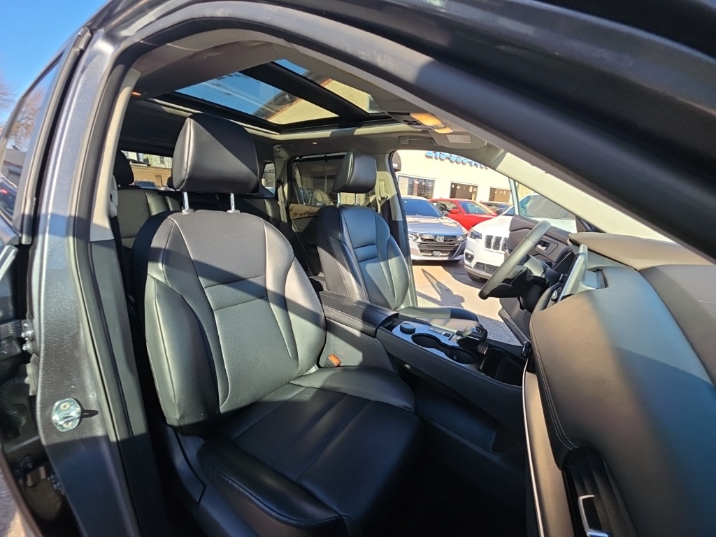 used 2023 Nissan Rogue car, priced at $15,895