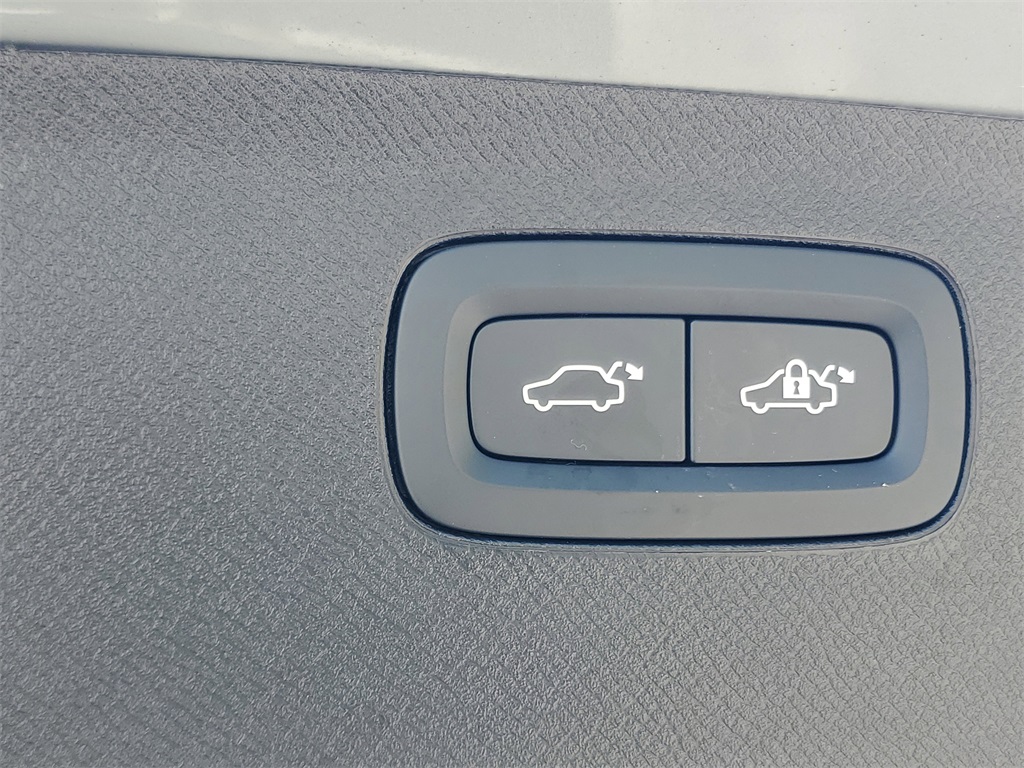 used 2025 Volvo XC90 car, priced at $44,895