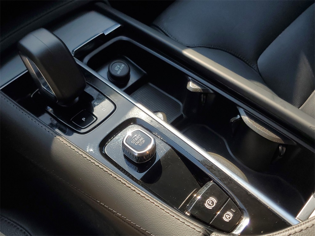 used 2025 Volvo XC90 car, priced at $44,895