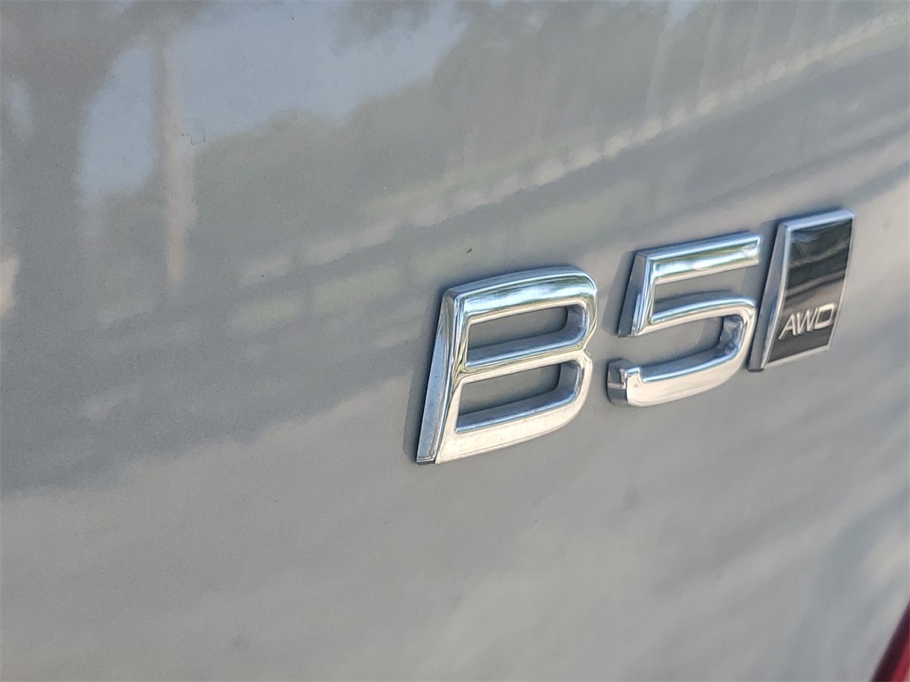 used 2025 Volvo XC90 car, priced at $44,895