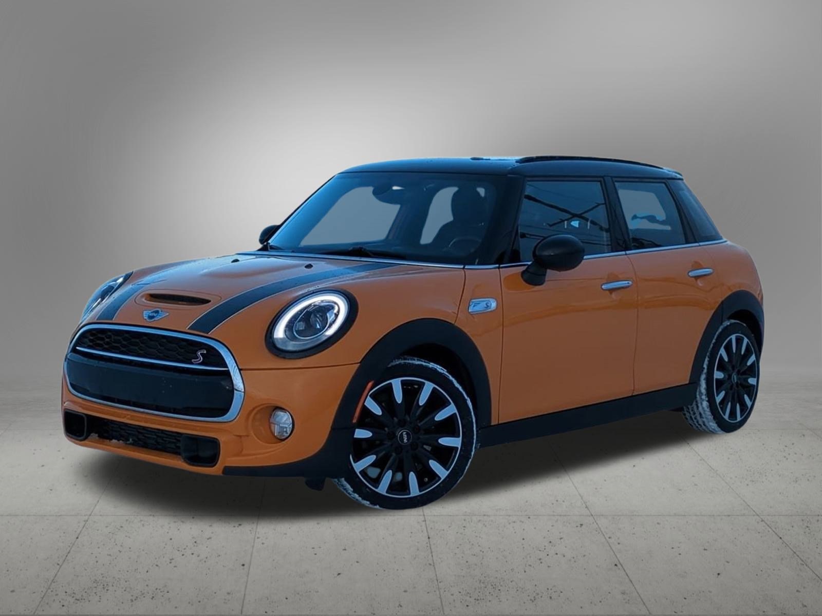 2017 MINI Cooper S's photo