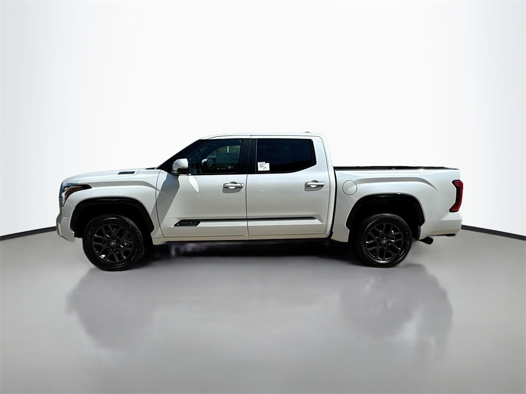 2025 Toyota Tundra Platinum CrewMax photo 4