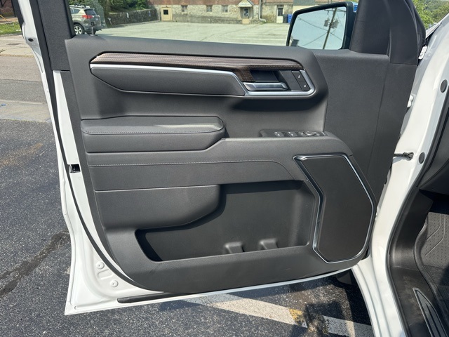 2026 Chevrolet Silverado 1500 LT photo 11