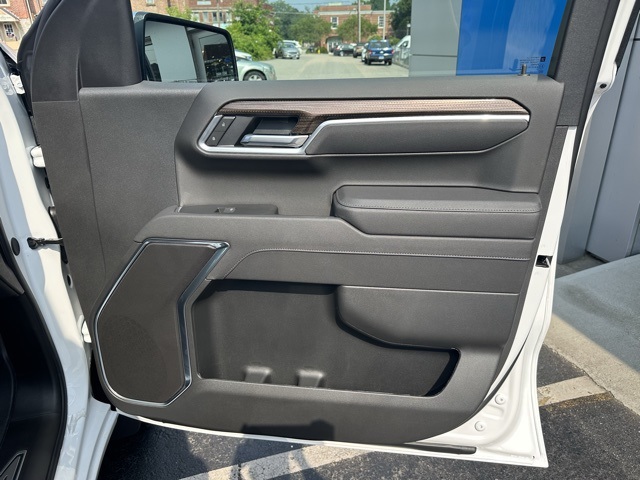 2026 Chevrolet Silverado 1500 LT photo 14