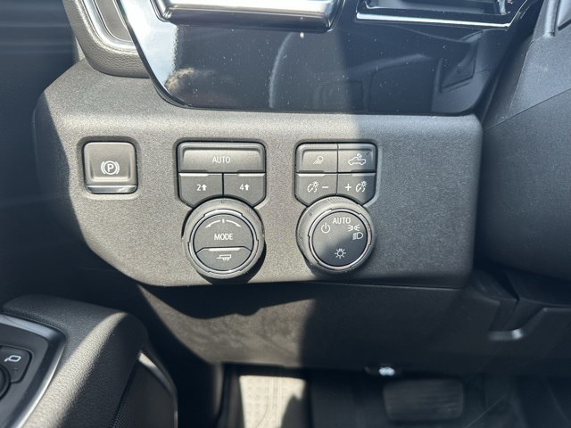 2026 Chevrolet Silverado 1500 LT photo 15