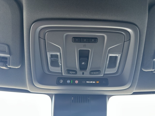 2026 Chevrolet Silverado 1500 LT photo 21