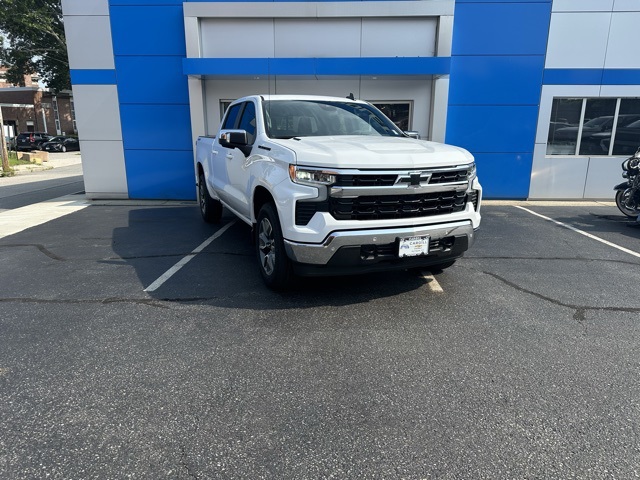 2026 Chevrolet Silverado 1500 LT photo 2