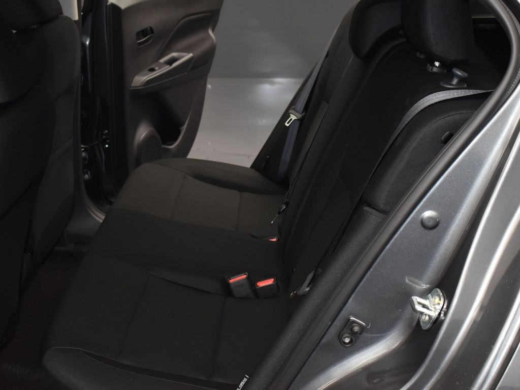 2025 Nissan Kicks Play S photo 15