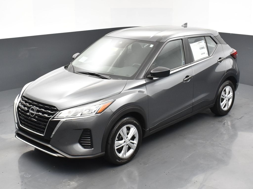 2025 Nissan Kicks Play S photo 21