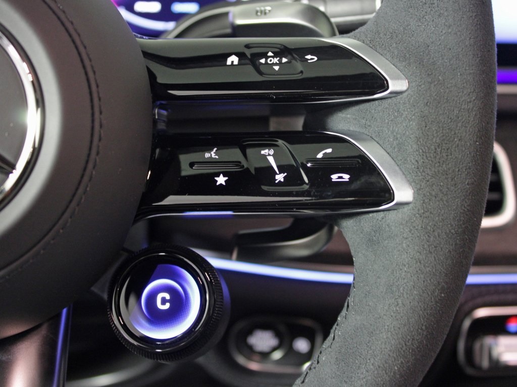 used 2025 Mercedes-Benz GLE car, priced at $88,888