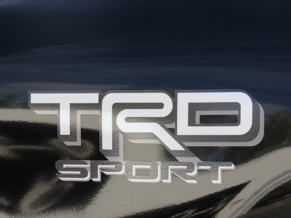 2025 Toyota Tacoma TRD Sport Double Cab photo 8