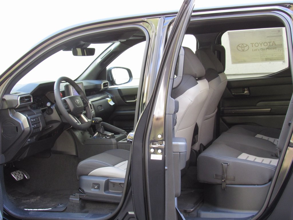 2025 Toyota Tacoma TRD Sport Double Cab photo 13