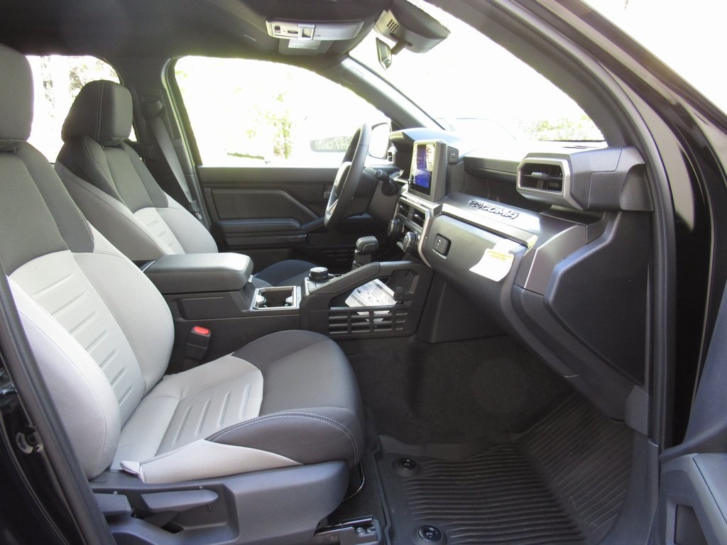 2025 Toyota Tacoma TRD Sport Double Cab photo 21