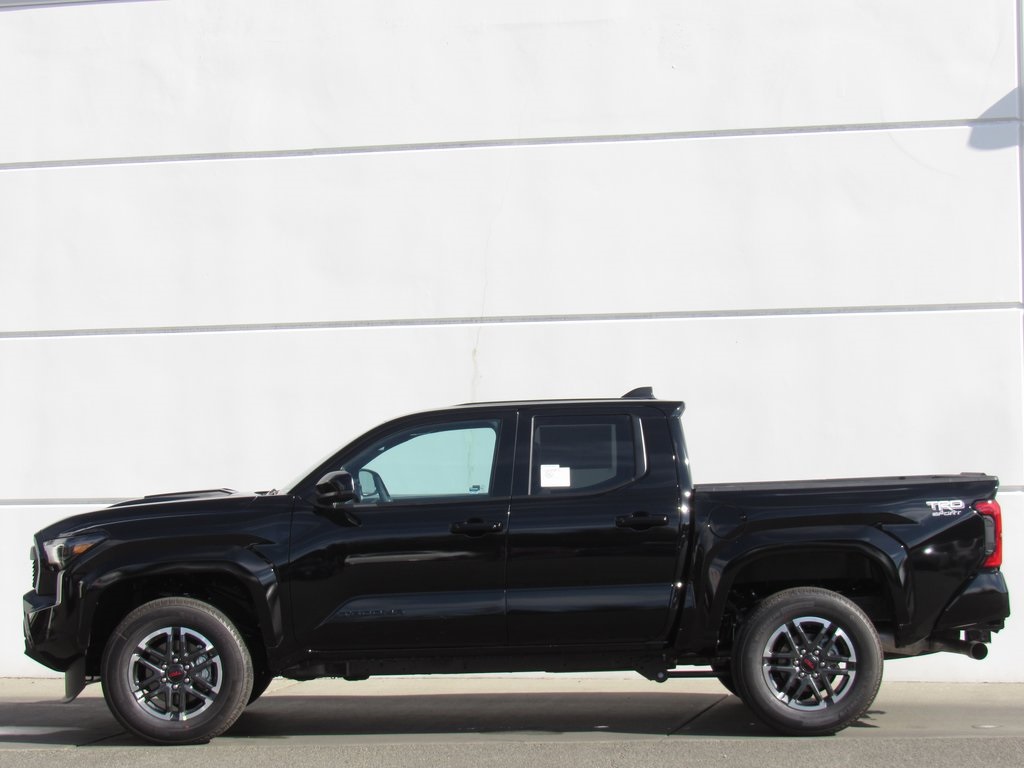 2025 Toyota Tacoma TRD Sport Double Cab photo 2