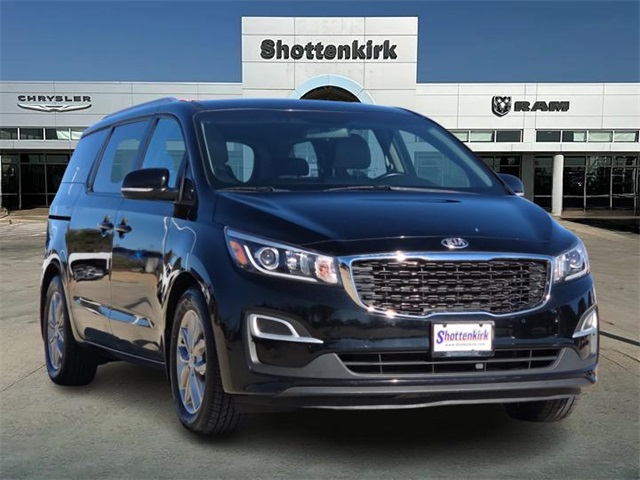 2019 Kia Sedona EX's photo