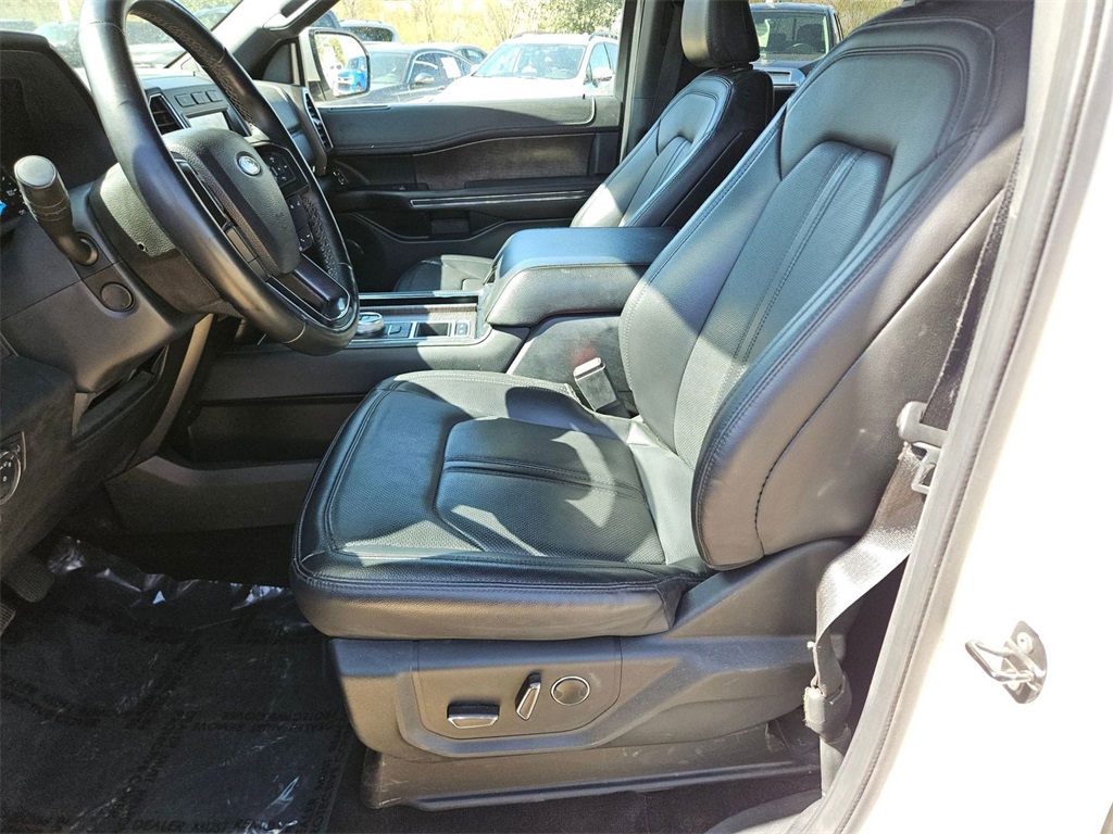 2021 Ford Expedition Limited photo 15