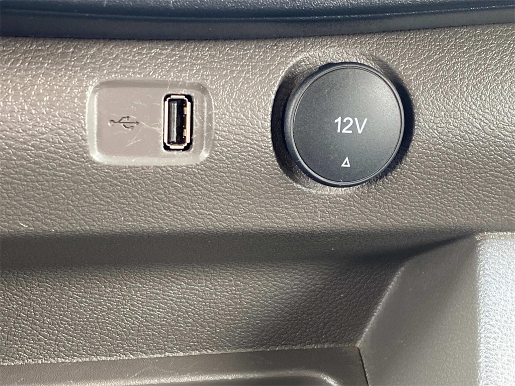 2024 Oxford White Ford Transit Passenger Wagon XLT RWD Van