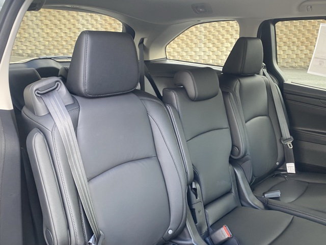 new 2026 Honda Odyssey car, priced at $42,076