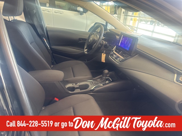 2024 Toyota Corolla LE photo 5