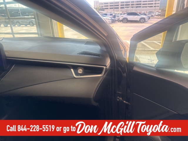 2024 Toyota Corolla LE photo 7
