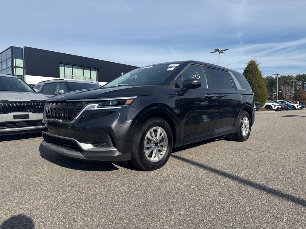 2024 Kia Carnival LX Seat Pkg's photo