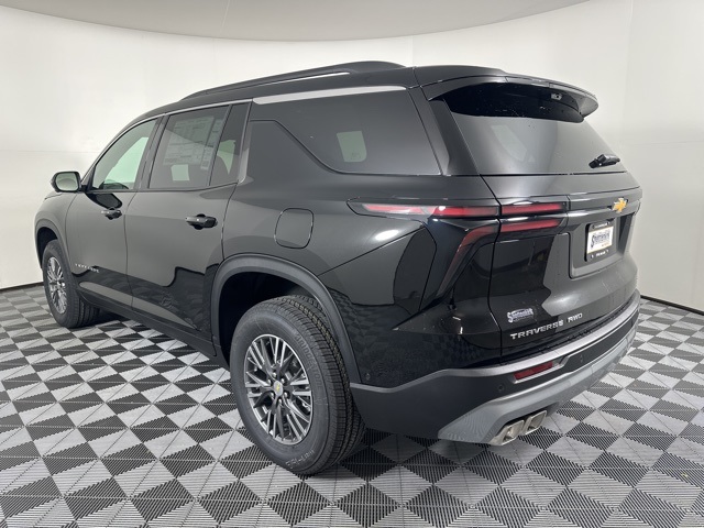 2026 Chevrolet Traverse photo 4