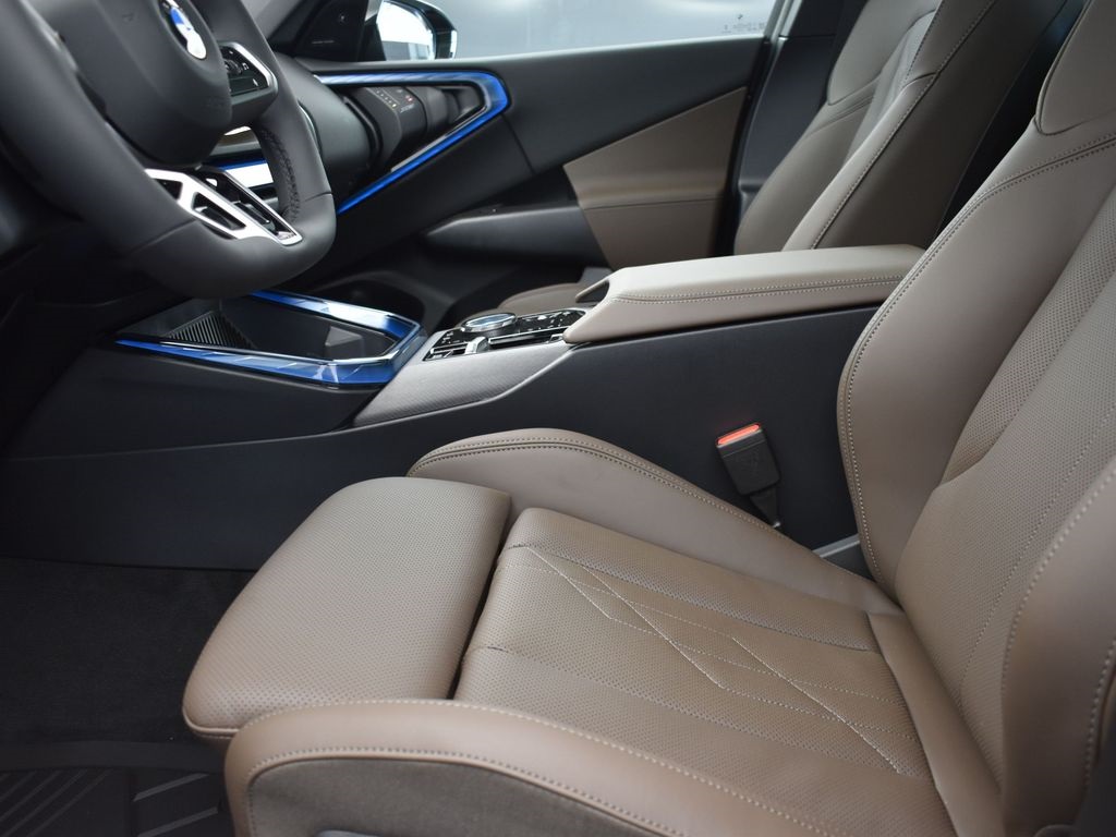 2025 Black Sapphire Metallic BMW X3 30 xDrive AWD SUV