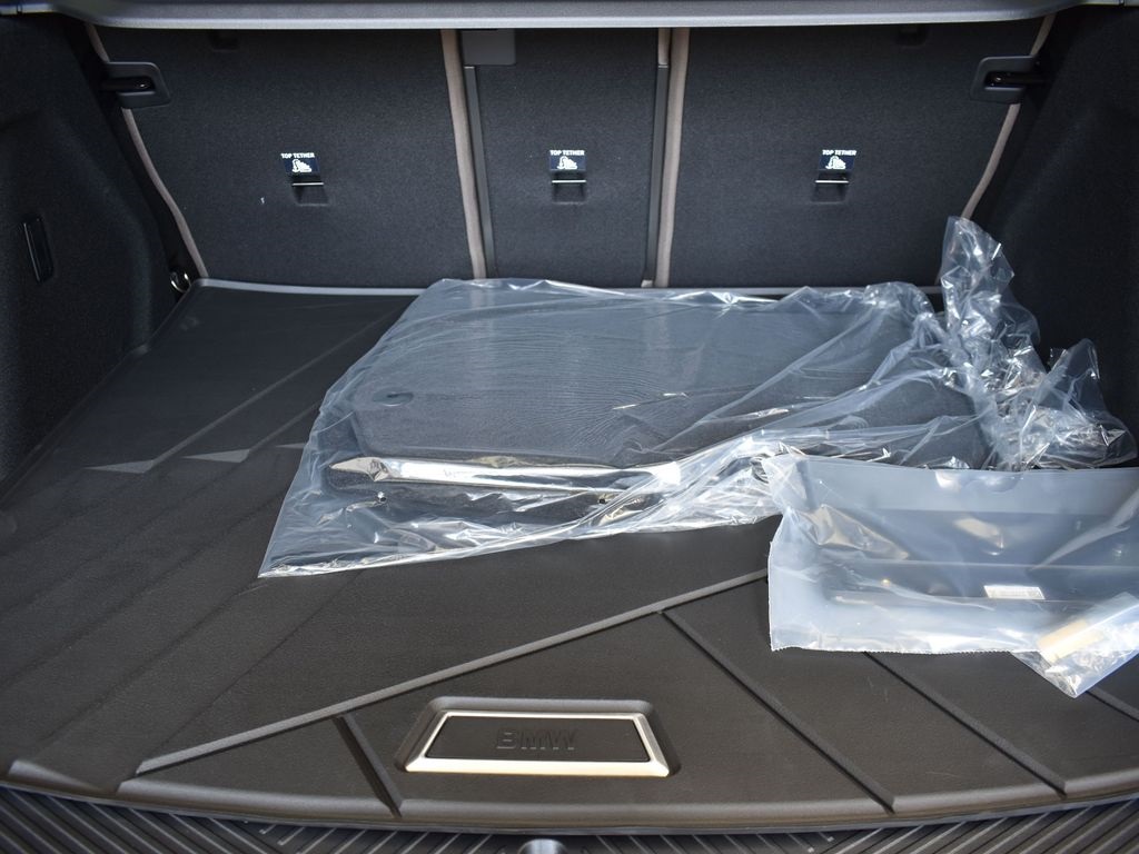 2025 Black Sapphire Metallic BMW X3 30 xDrive AWD SUV