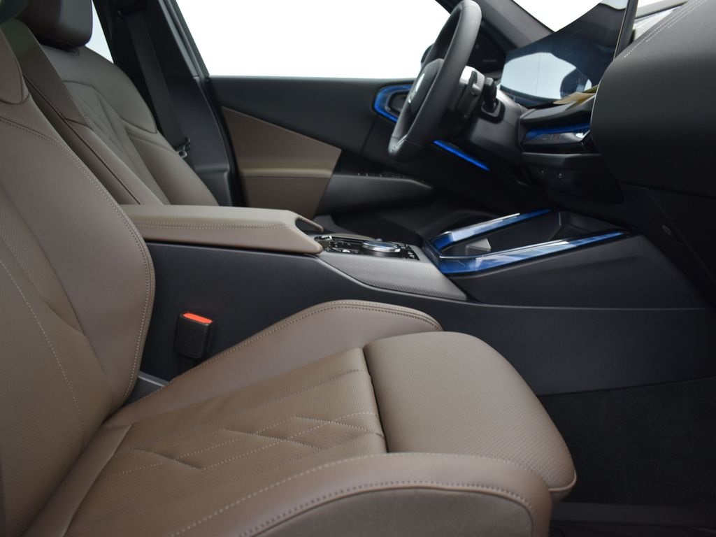 2025 Black Sapphire Metallic BMW X3 30 xDrive AWD SUV