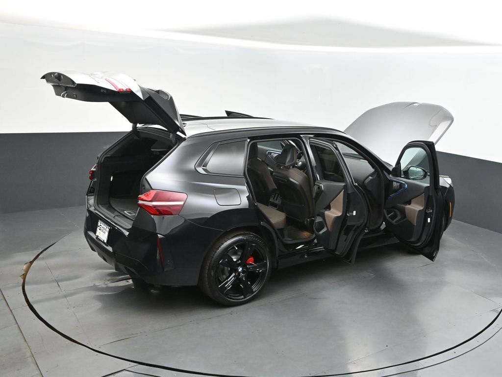2025 Black Sapphire Metallic BMW X3 30 xDrive AWD SUV