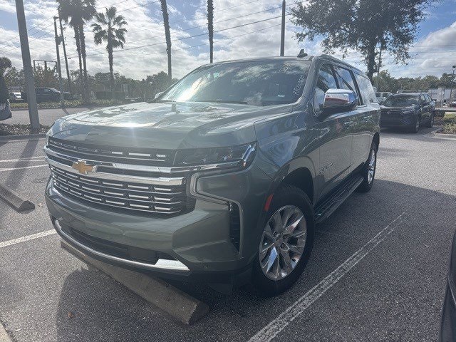 2024 Chevrolet Suburban Premier's photo