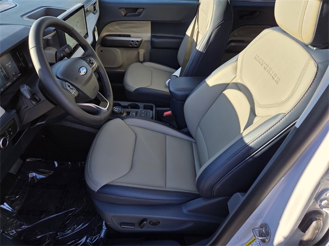 New 2025 Ford Maverick Lariat 4D Crew Cab