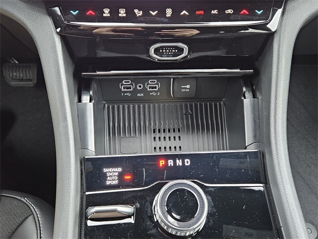 2026 Jeep Grand Cherokee Altitude 4x4