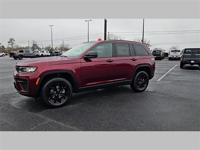 2026 Jeep Grand Cherokee Altitude 4x4