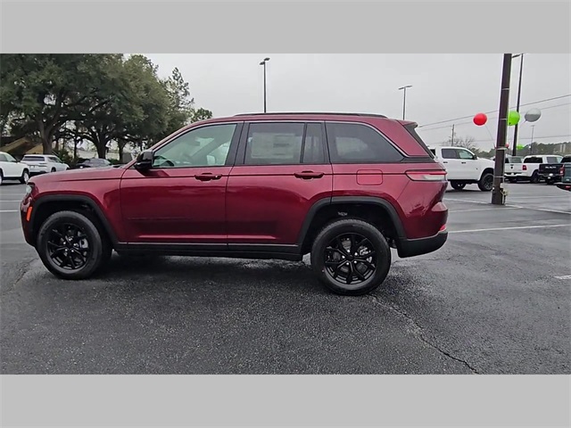 2026 Jeep Grand Cherokee Altitude 4x4