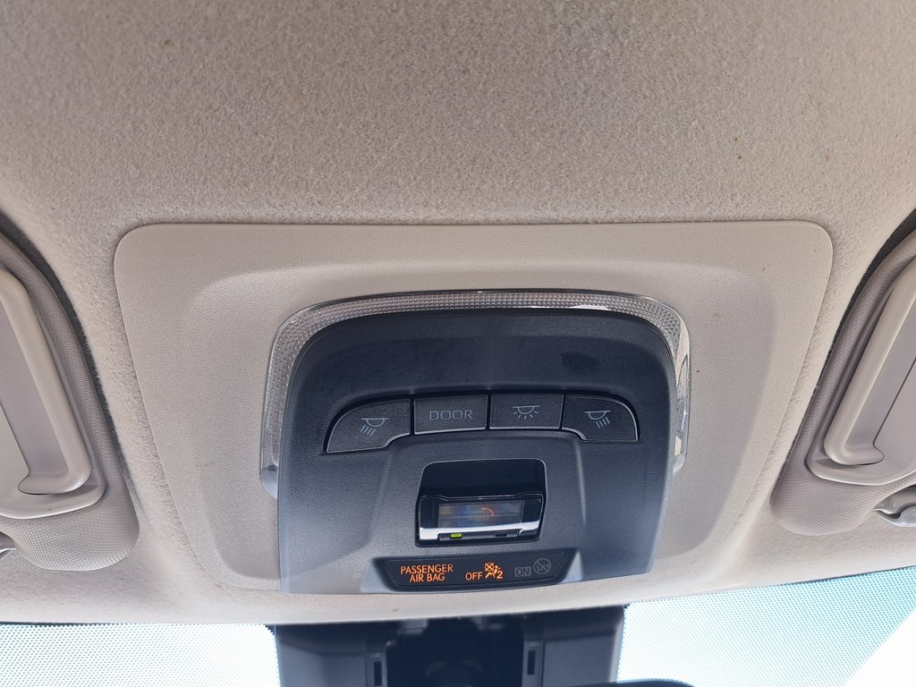 2023 Toyota Corolla LE Sedan 4 Dr. FWD 19
