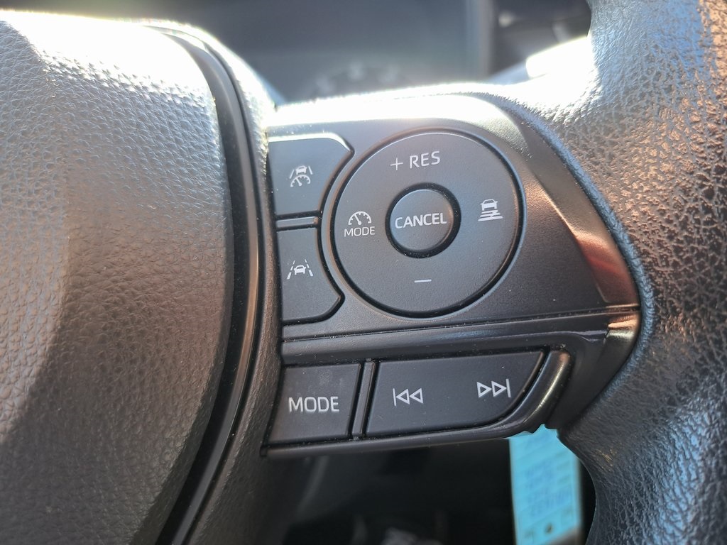 2023 Toyota Corolla LE Sedan 4 Dr. FWD 20