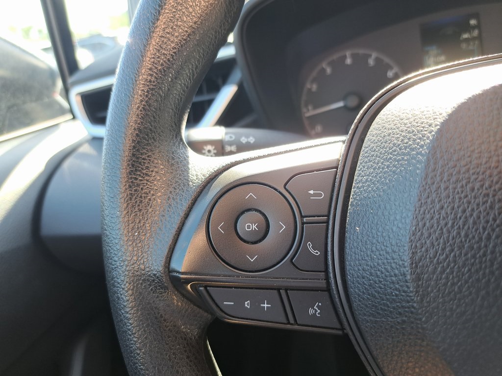 2023 Toyota Corolla LE Sedan 4 Dr. FWD 21