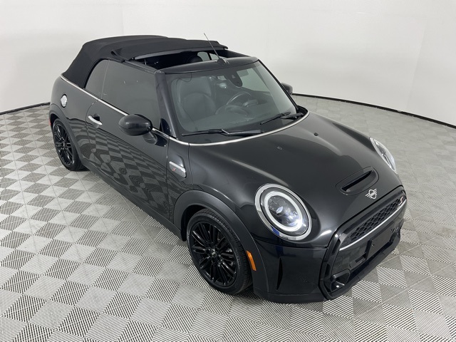 2024 Mini Cooper Convertible S photo 14
