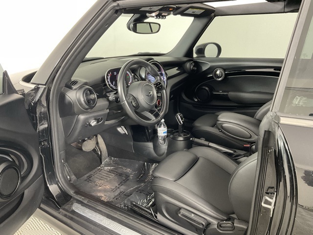 2024 Mini Cooper Convertible S photo 21