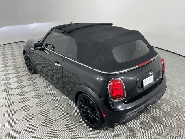 2024 Mini Cooper Convertible S photo 5