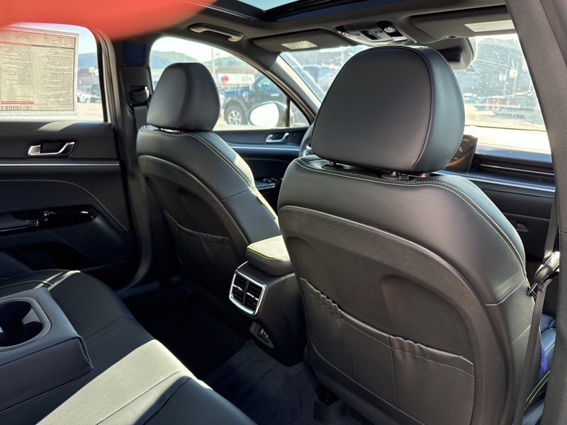 2026 Kia K5 GT photo 12