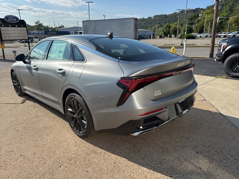 2026 Kia K5 GT photo 5
